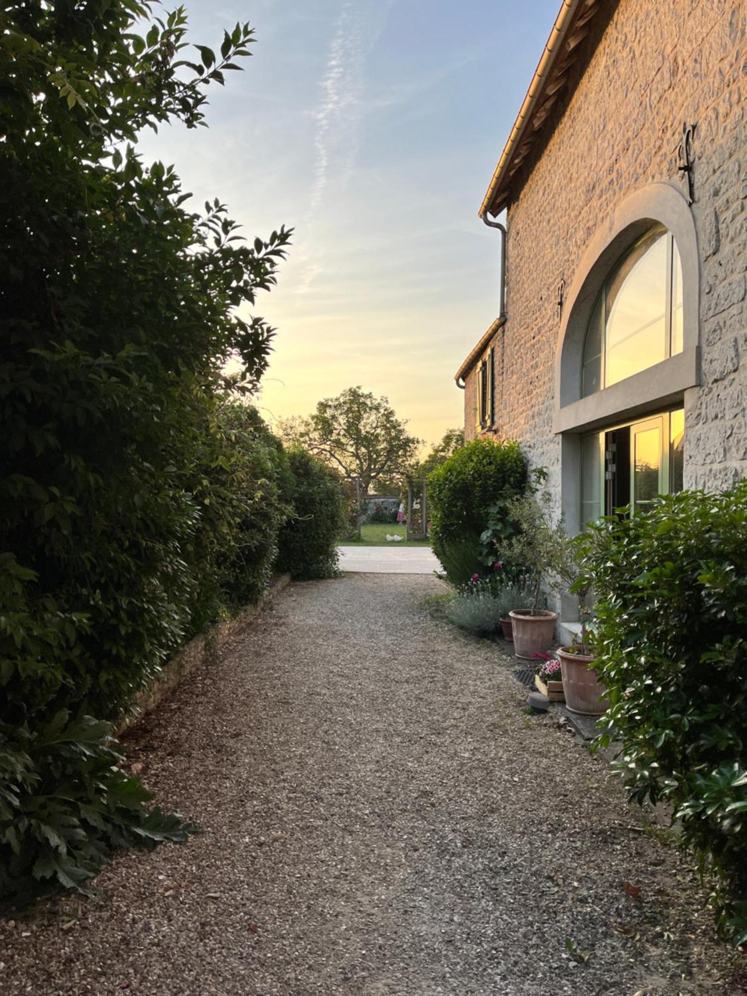 Le Clos Des Vignes Panzió Notre-Dame-de-l'Isle Kültér fotó